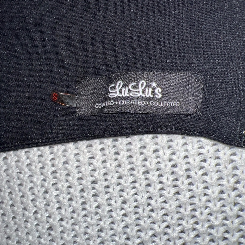 Lulu's Black Strapless Crop Top - Picture 2 of 10